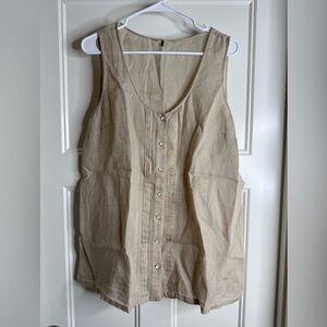 Women’s Natural Linen Color Pintucked Buttoned Tank Top, XL
